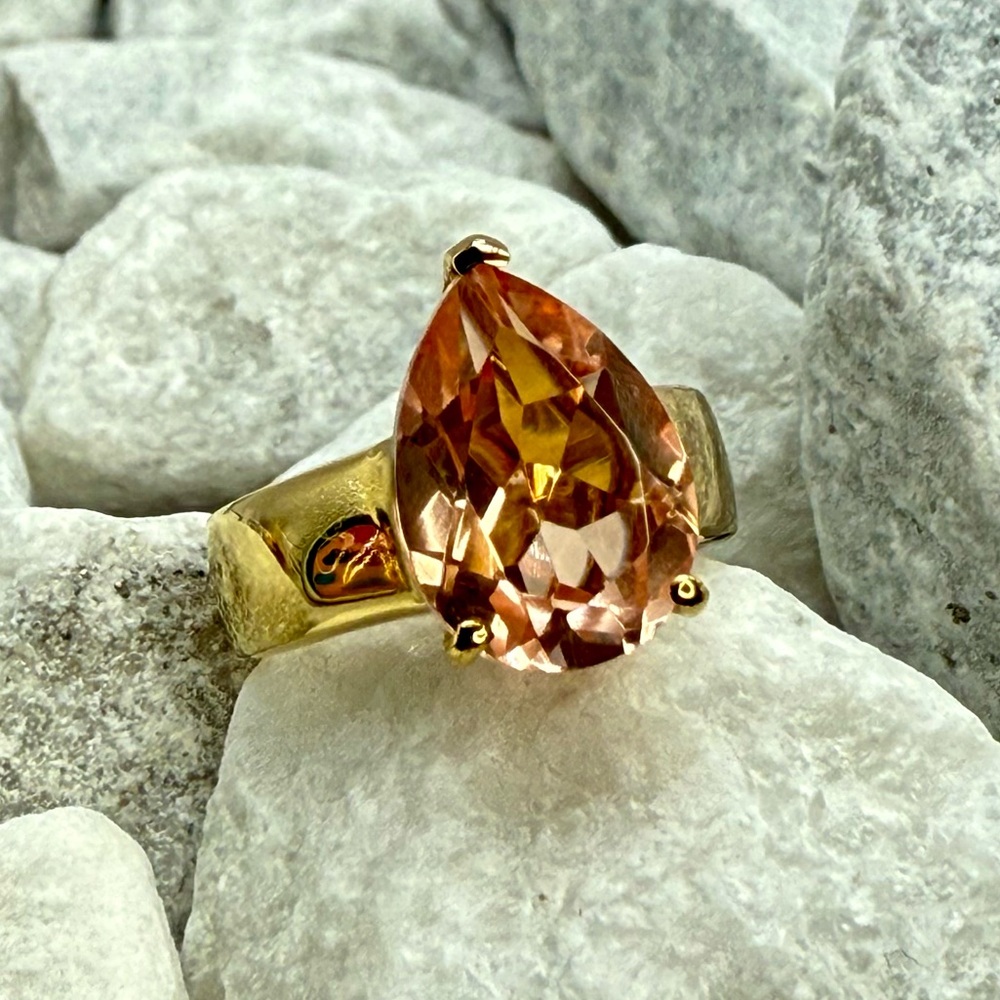 NWT Morganique Quartz 5.35ct Pear Solitaire Ring 18K Vermeil YG over 925 Size 6 - Picture 4 of 17